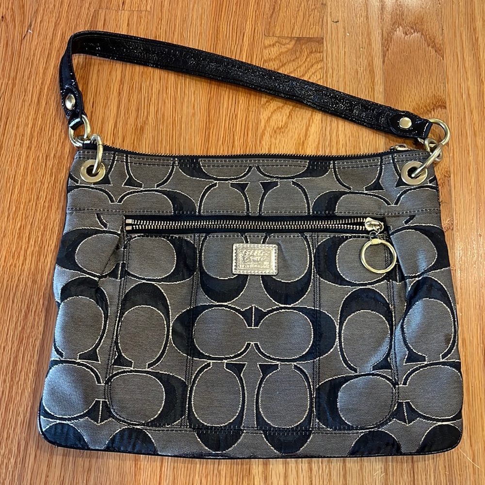Coach shoulder bag